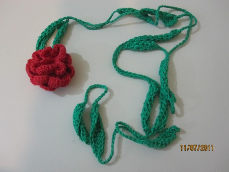 cordão e cinto rosa